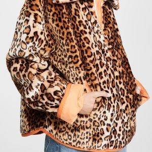 J.O.A leopard fleece